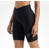 spodenki biegowe damskie La Sportiva Triumph Tight Short W- black/ hibiscus