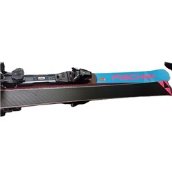 NARTY UŻYWANE FISCHER CURV CTX 164CM